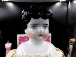 china head beige dress face